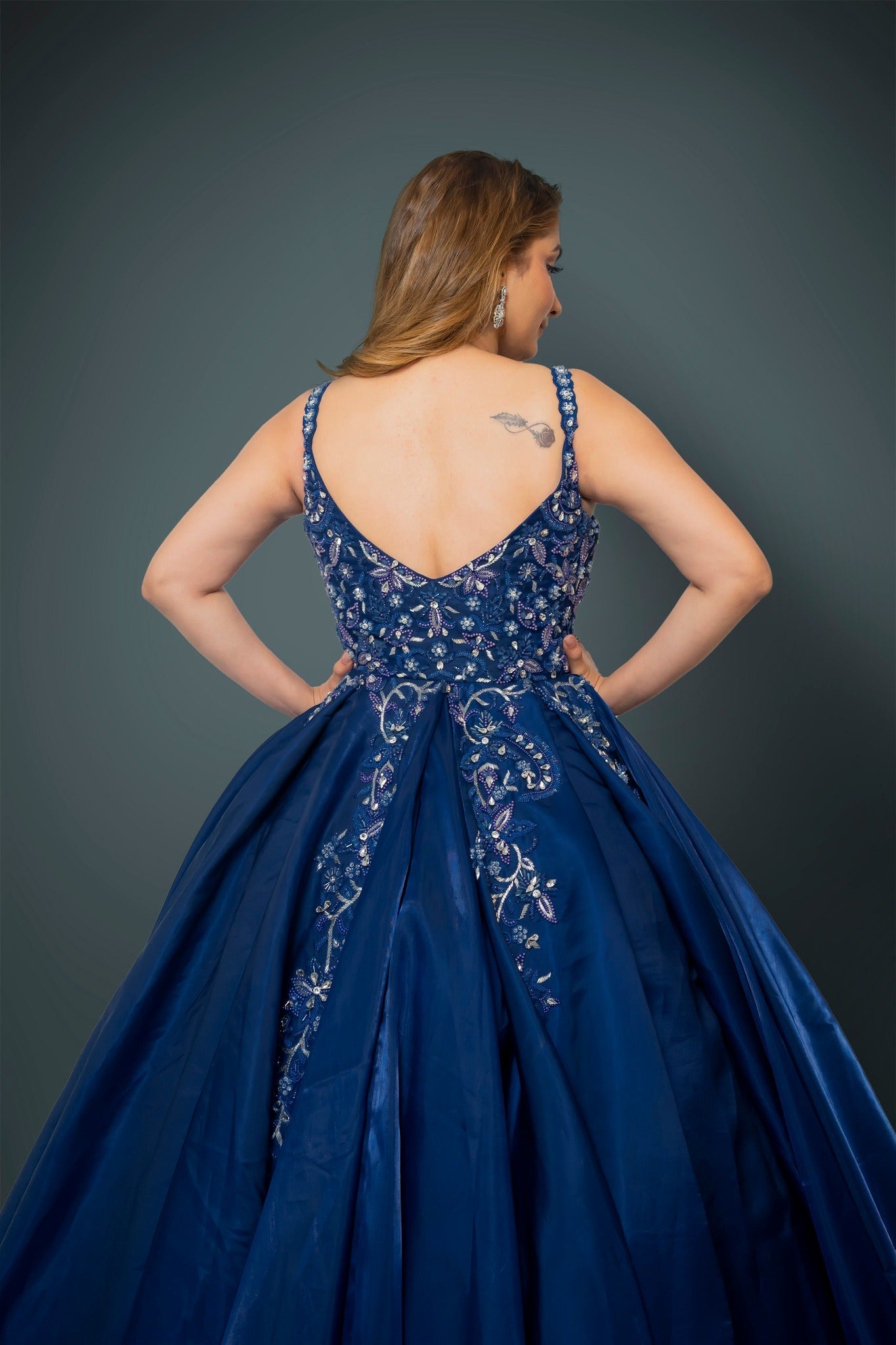 Royal Blue Satin Colors For Prom With Ruffled Off Shoulder Design,  Sweetheart Neckline, And Sweep Train Perfect For Formal Evening Parties And  Womens Evening Events From Babydress001, $62.82 | DHgate.Com